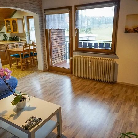 Monteurzimmer Hochsal Apartment เลาเฟนเบิร์ก ภายนอก รูปภาพ
