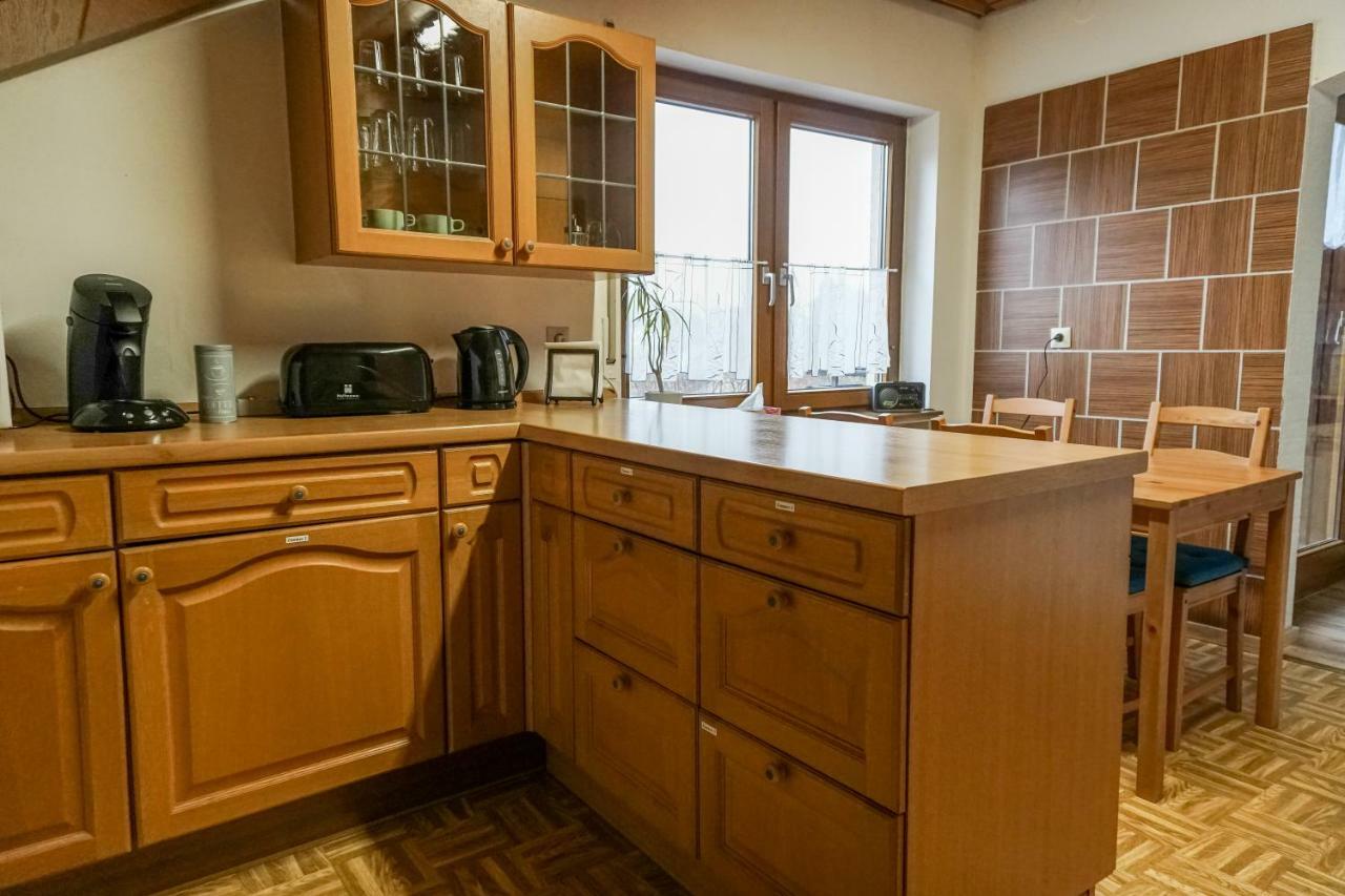 Monteurzimmer Hochsal Apartment เลาเฟนเบิร์ก ภายนอก รูปภาพ